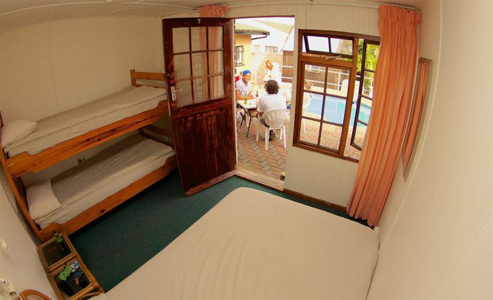 הוסטל Jeffreys Bay Backpackers מראה חיצוני תמונה